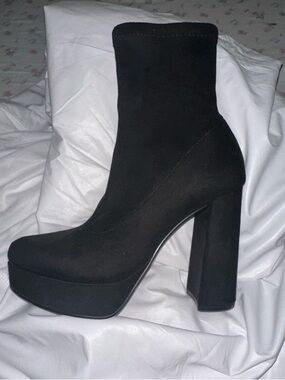 Black Platform Block Heel Sock Boot - Women's Fashion